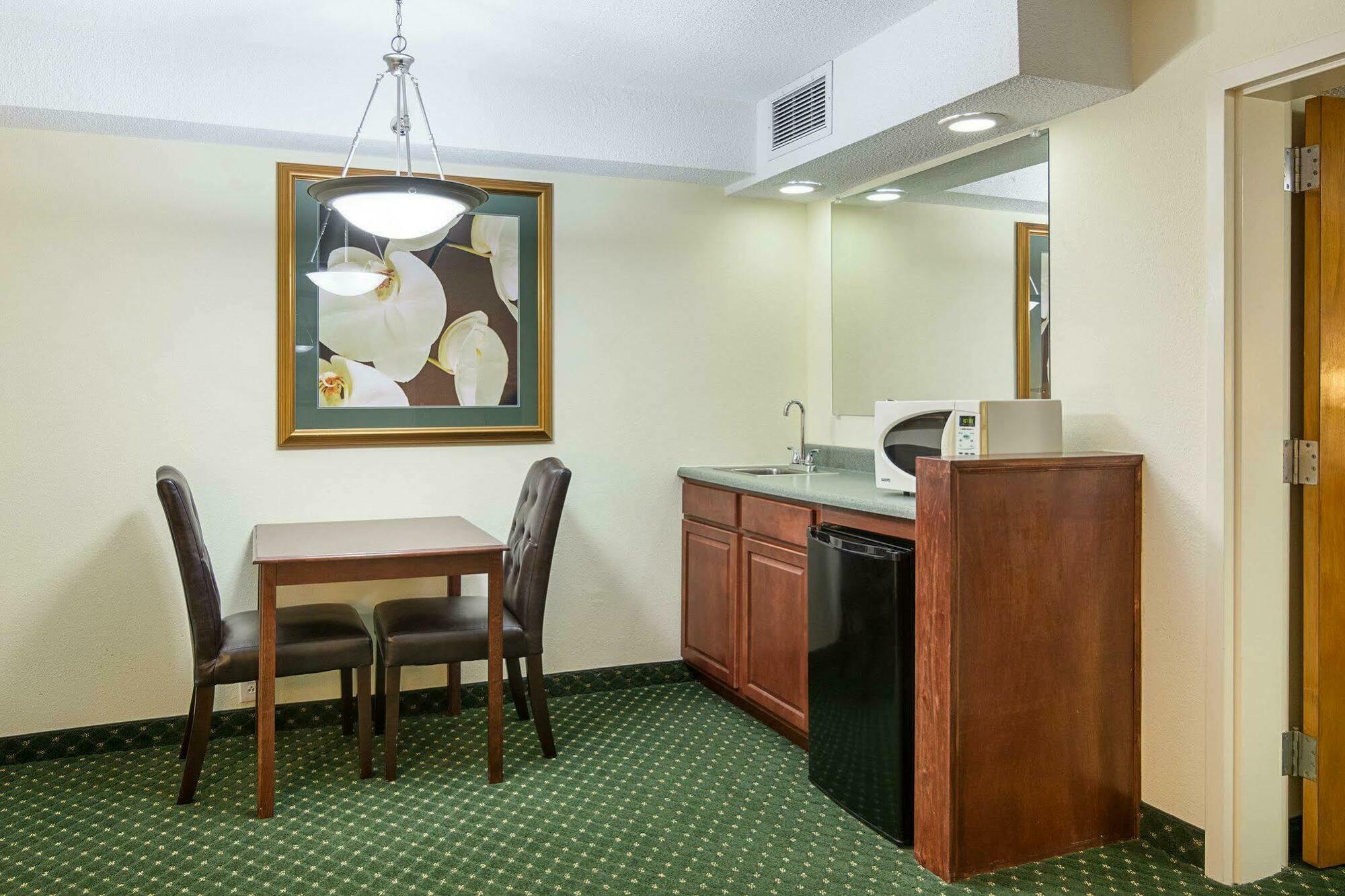 Inn Comfort - Richmond South